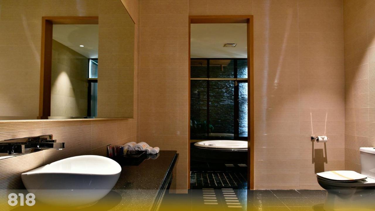Wehome Motel Tainan Zewnętrze zdjęcie