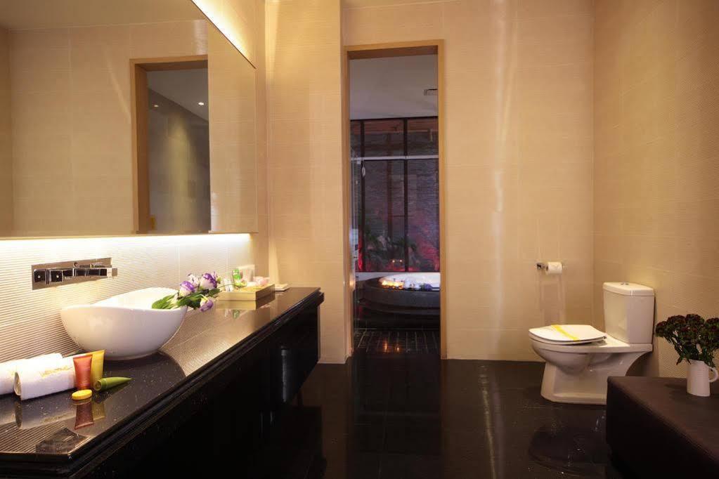 Wehome Motel Tainan Zewnętrze zdjęcie
