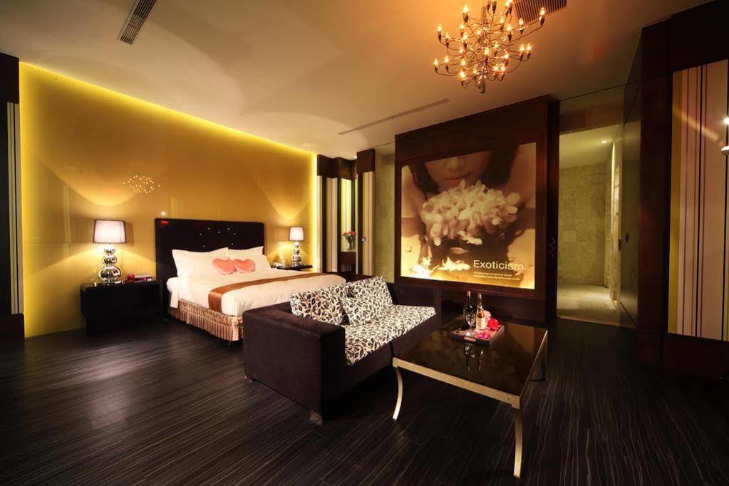 Wehome Motel Tainan Zewnętrze zdjęcie